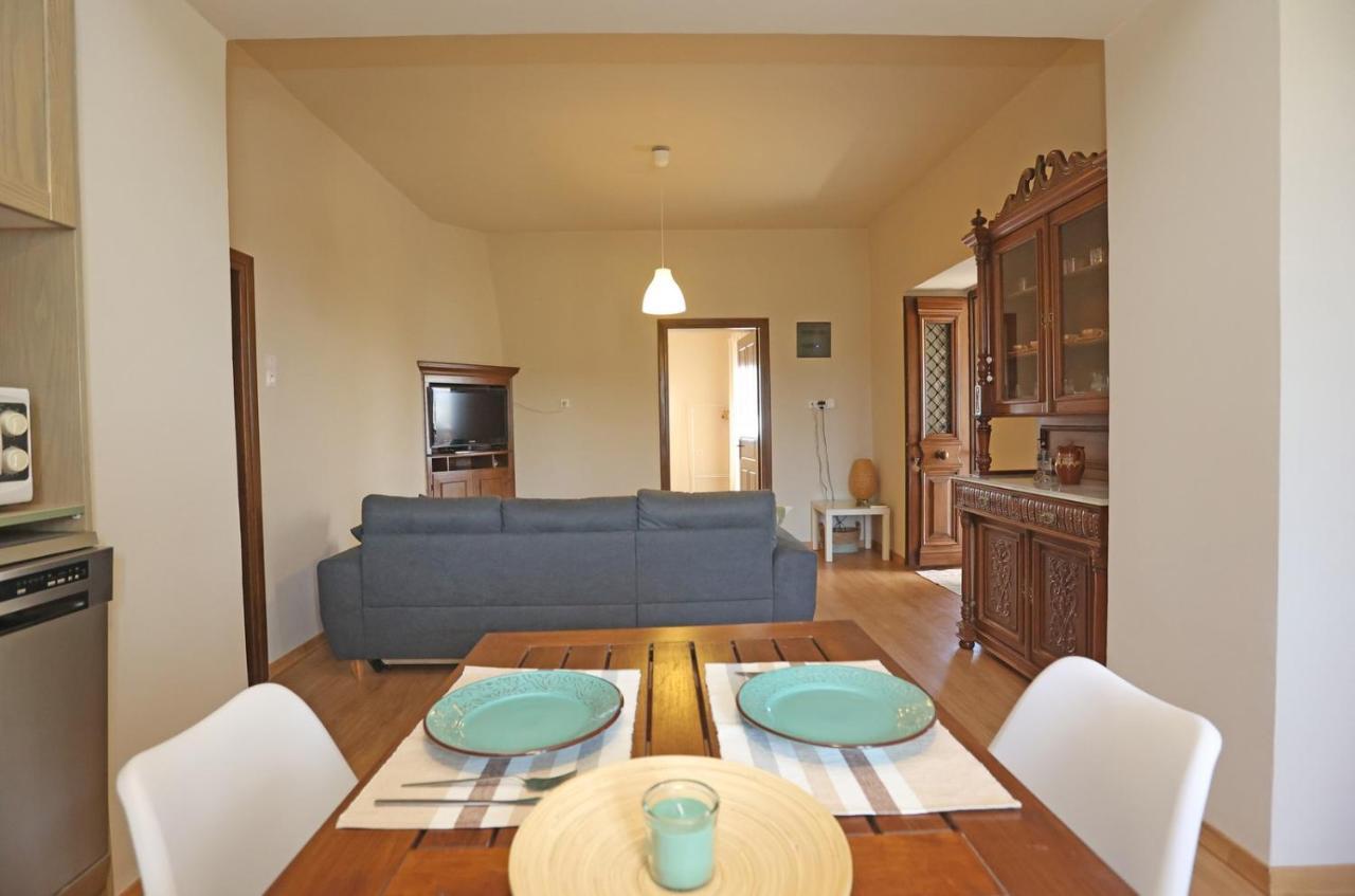 Pine Cottage, Syros Island Agros  エクステリア 写真