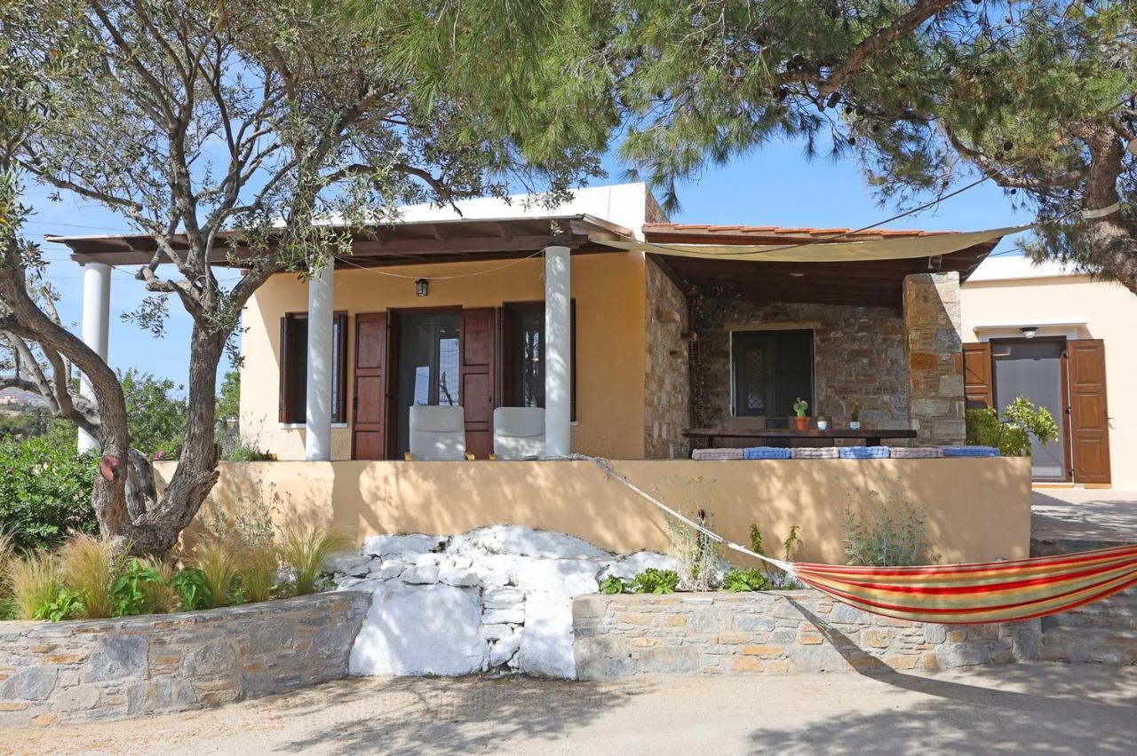 Pine Cottage, Syros Island Agros  エクステリア 写真