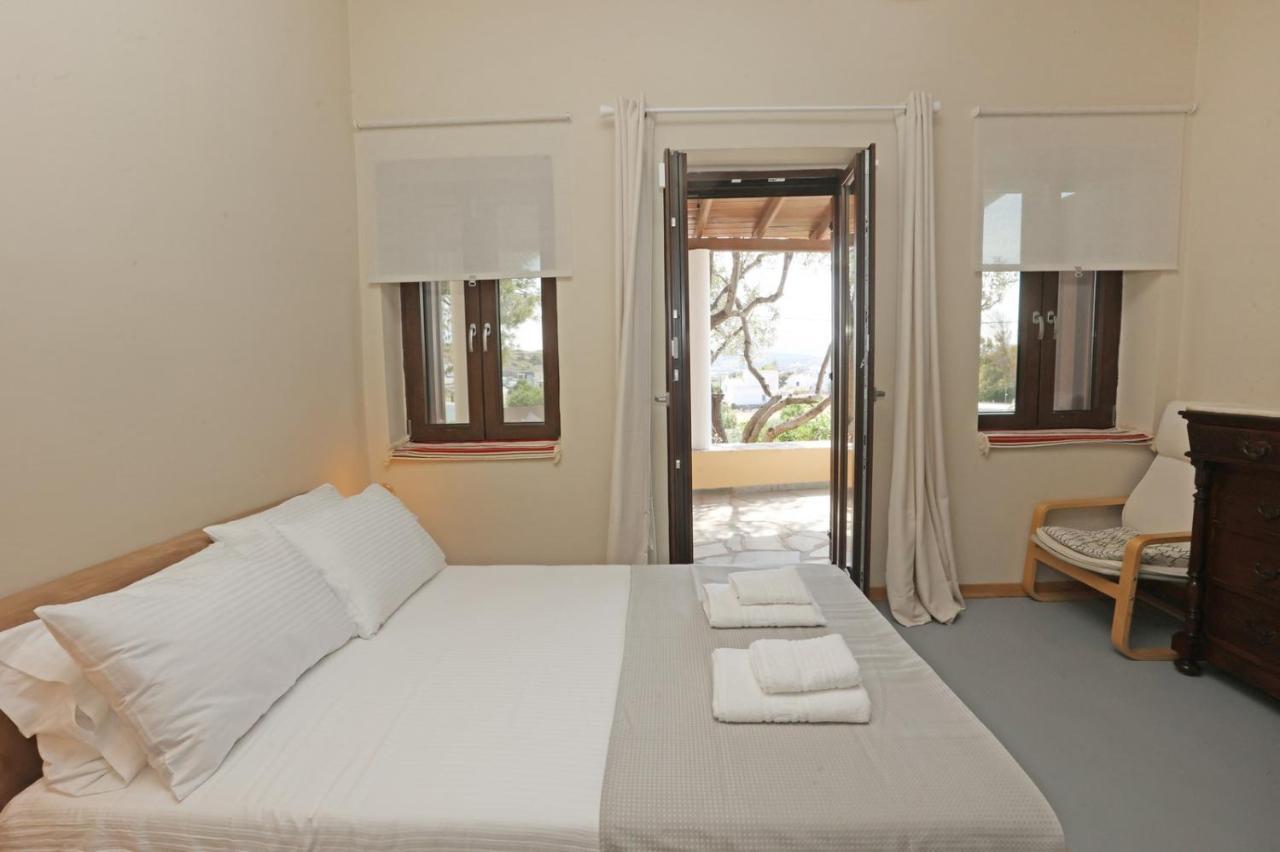 Pine Cottage, Syros Island Agros  エクステリア 写真